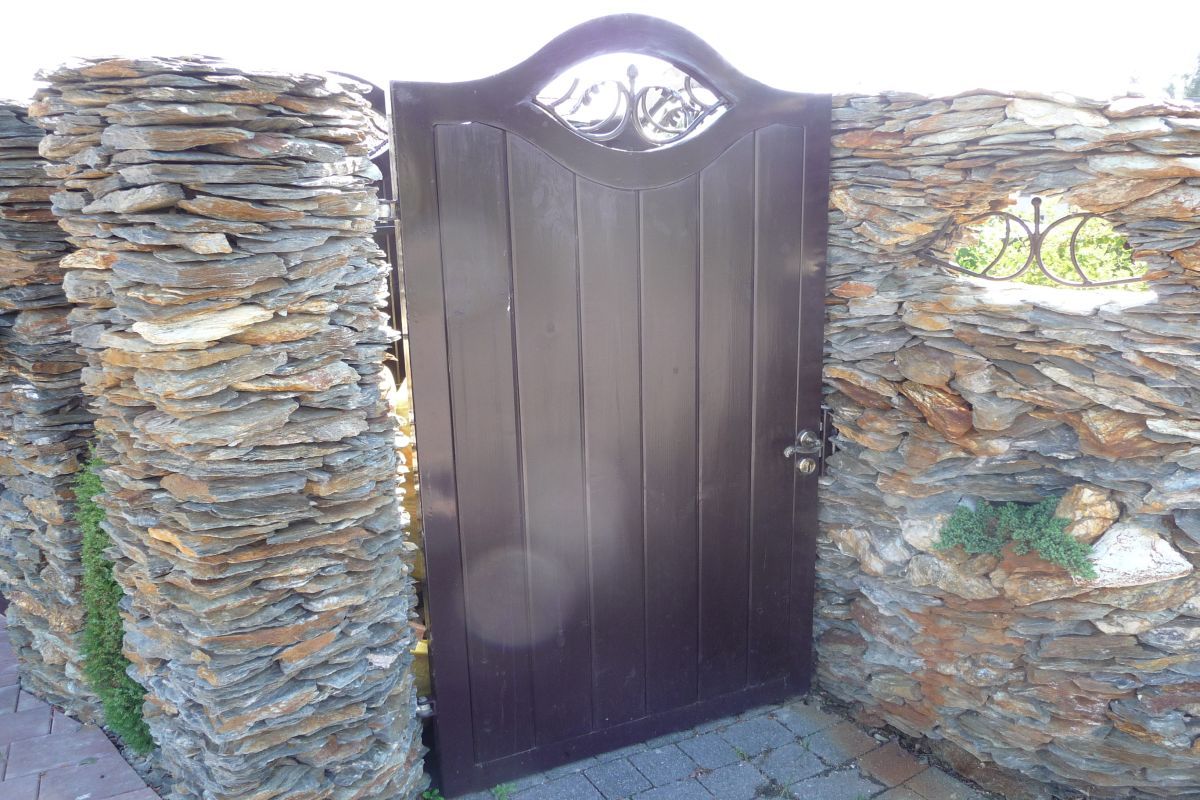 Wyry wykonanie ogrodzenia 8