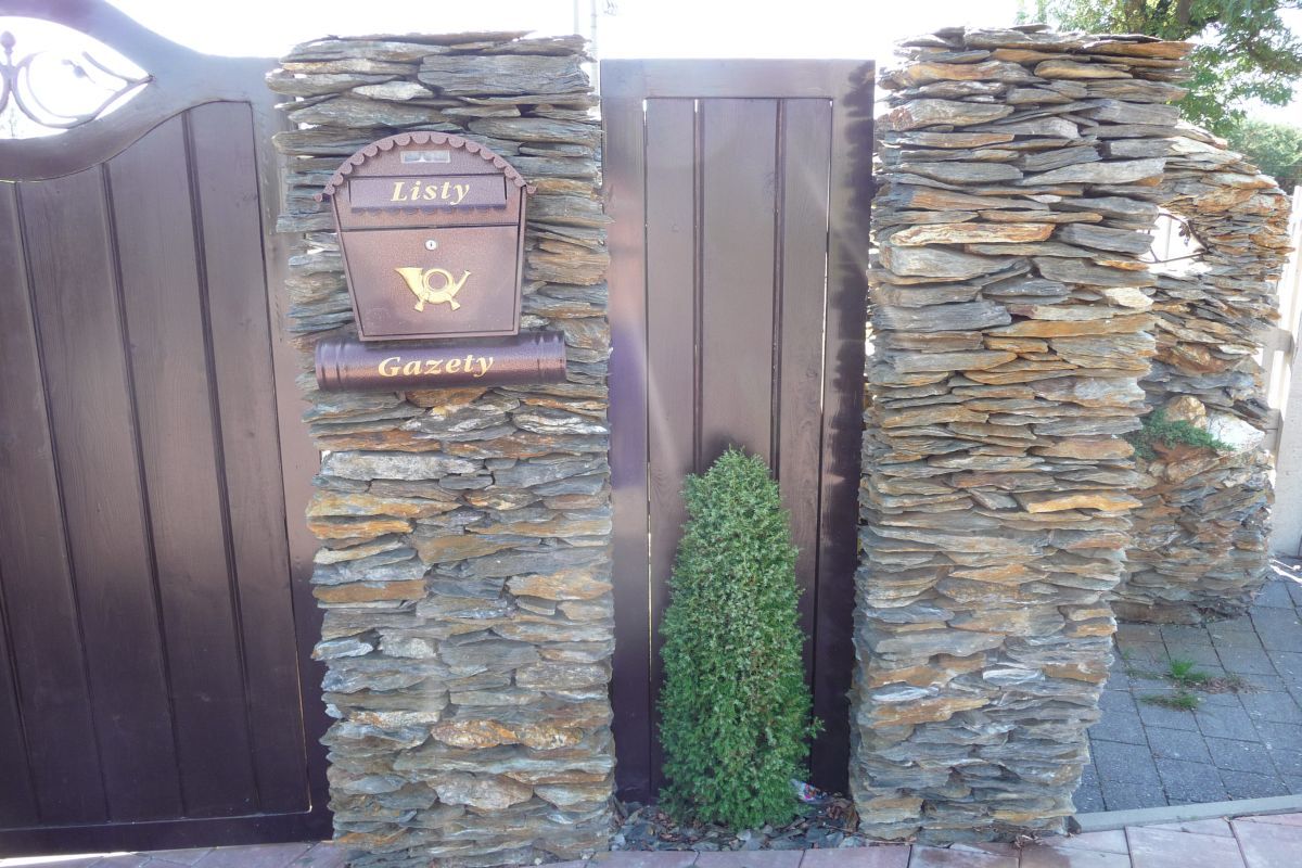 Wyry wykonanie ogrodzenia 7