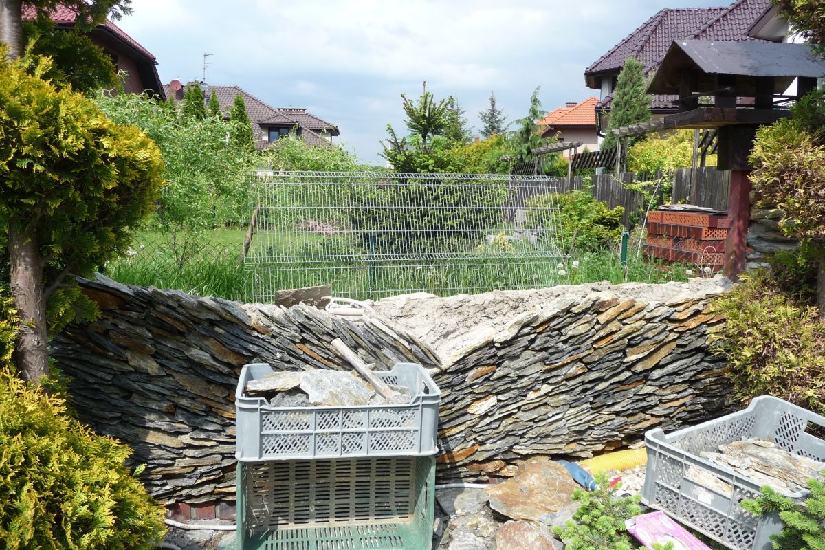 Siemianowice w trakcie wykonywania murku 17